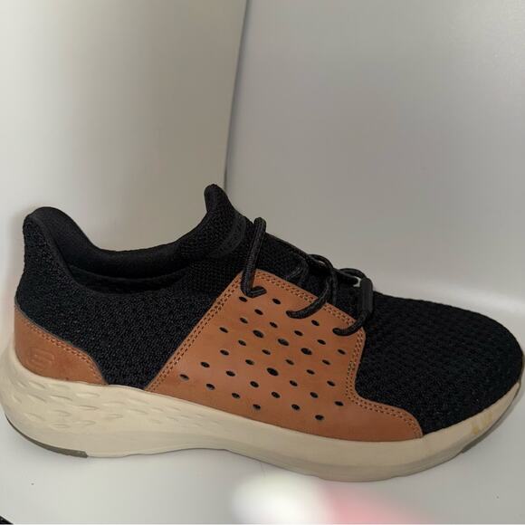 Sketchers memory foam slip ons shoes sneakers - Picture 1 of 7